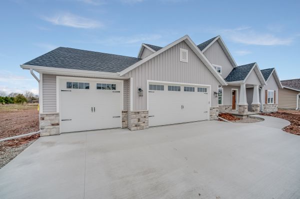 Cost of Concrete Driveway Pouring in Arlington