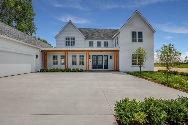 Cost of Concrete Driveway Service in Arlington