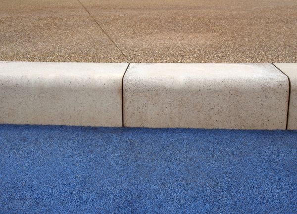 Cost of Curb And Sidewalk Installation in Arlington