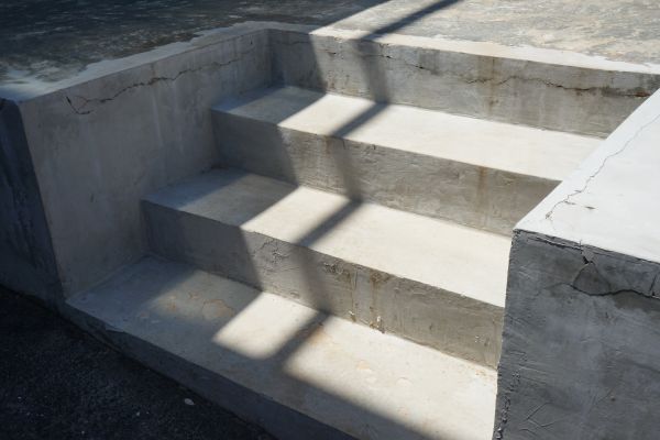 Cost of Cement Steps Replacement in Arlington