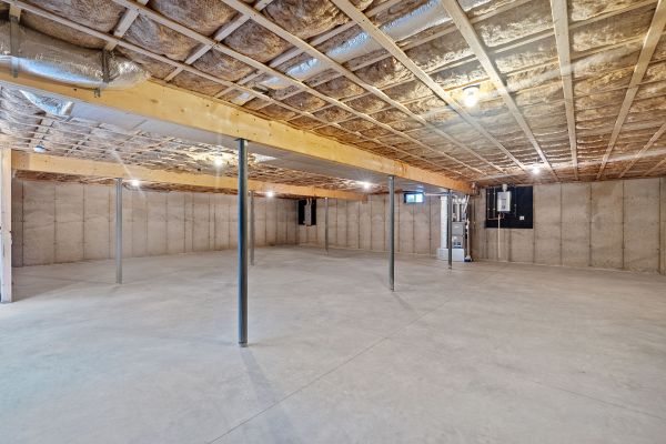 Cost of Basement Floor Installation in Arlington