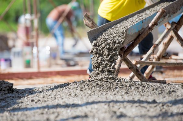 Backyard Concrete Pouring in Arlington