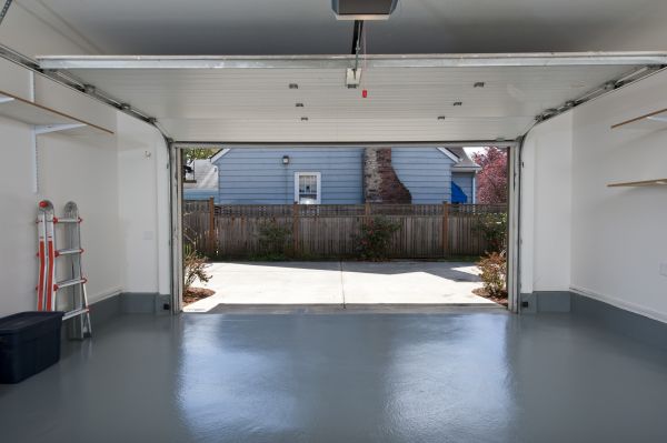 Cost of Garage Pad Pouring in Arlington