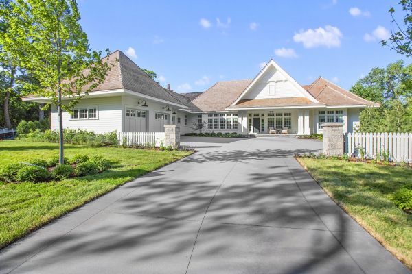 Cost of Driveway Concreting in Arlington