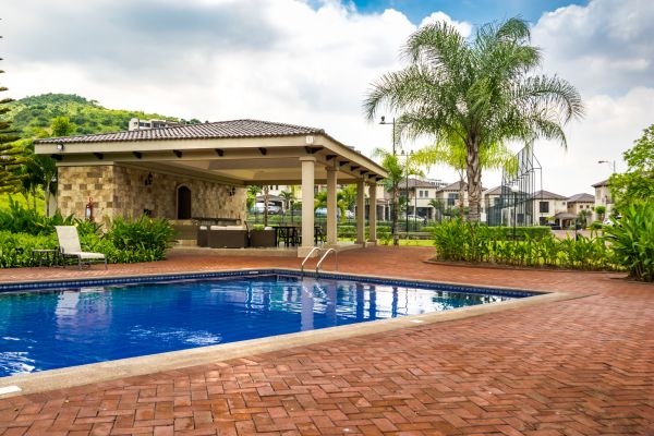 Pool Area Enlargement in Arlington
